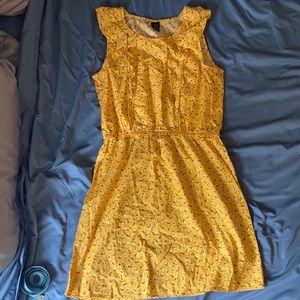Yellow City Streets Dress Sz Med